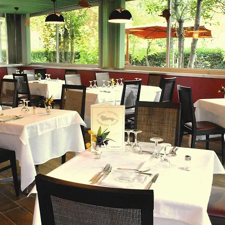 Santoli Hotel 3*